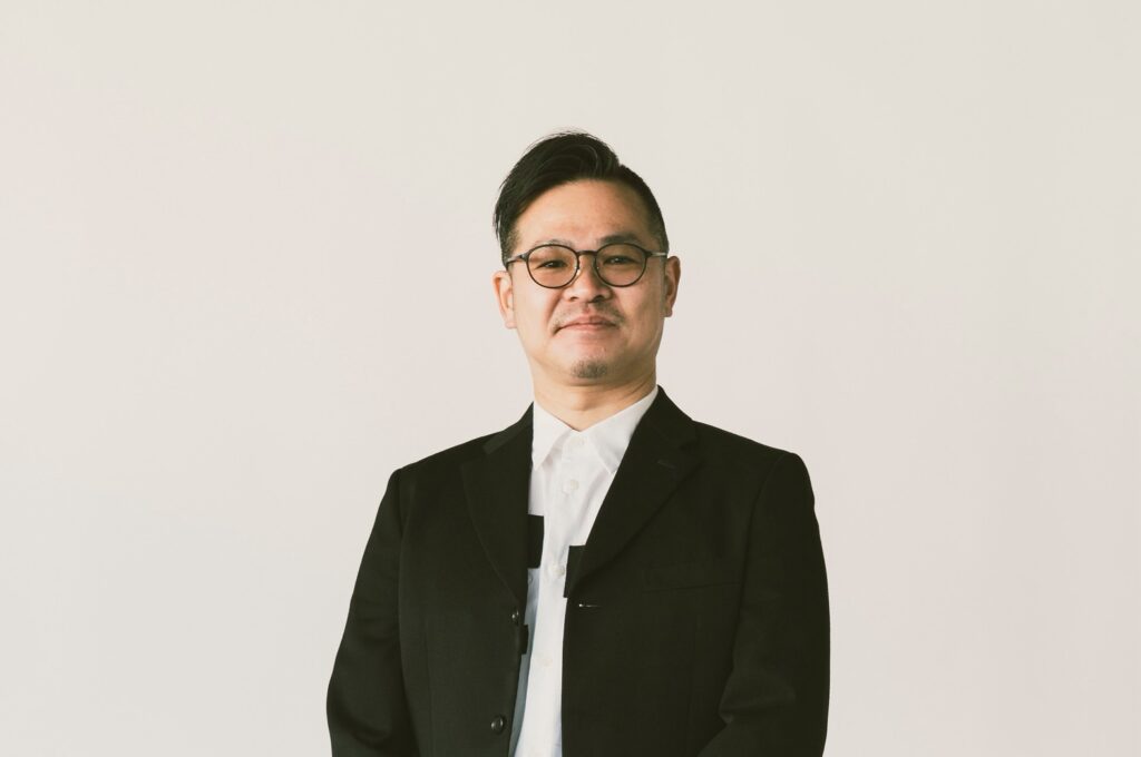 企画プロデューサー:関友彦